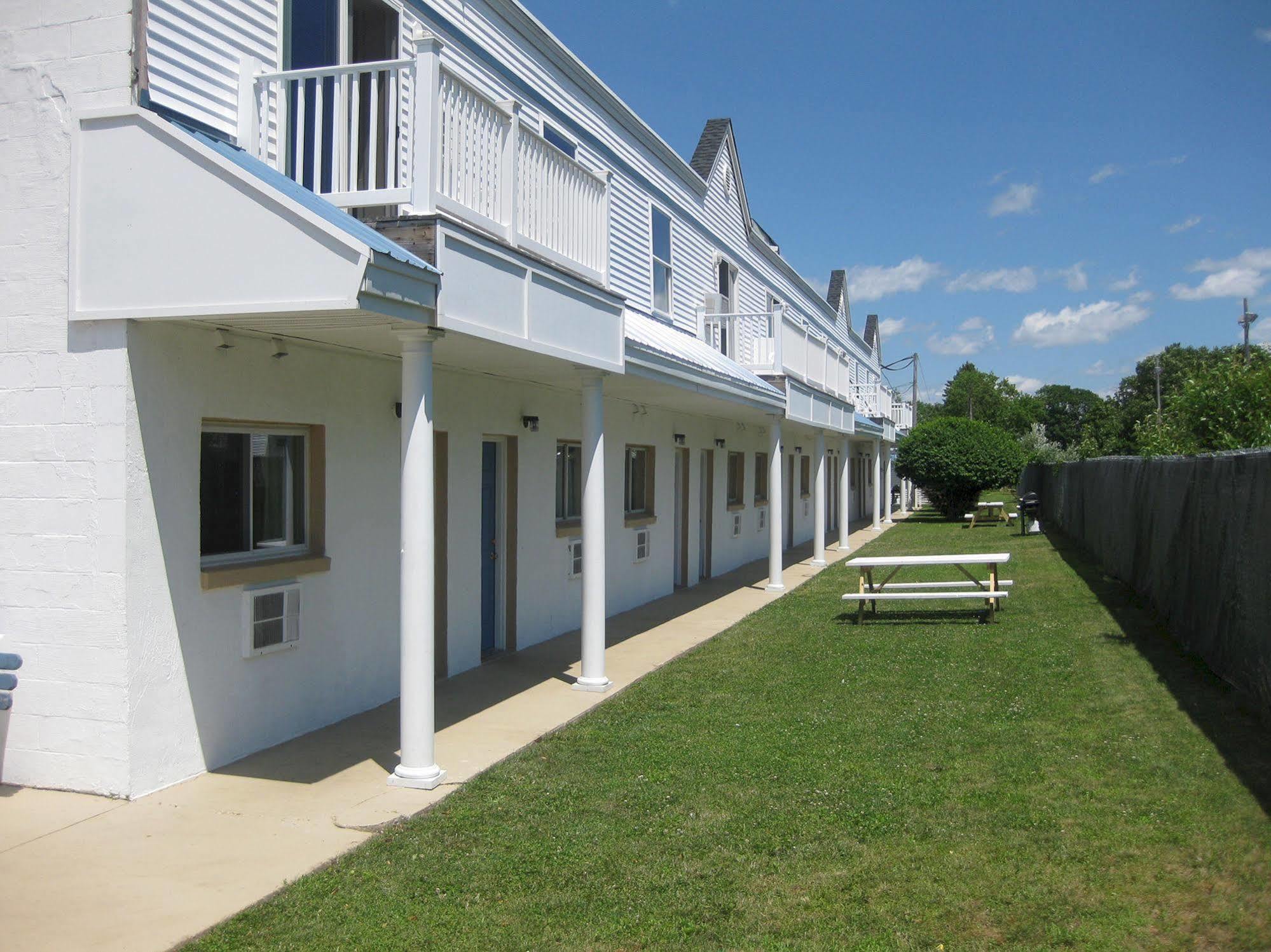 Seabreeze Motel オールドオーチャードビーチ エクステリア 写真
