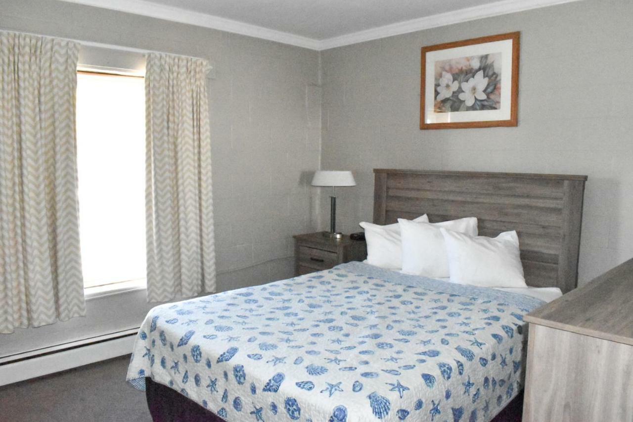 Seabreeze Motel オールドオーチャードビーチ エクステリア 写真